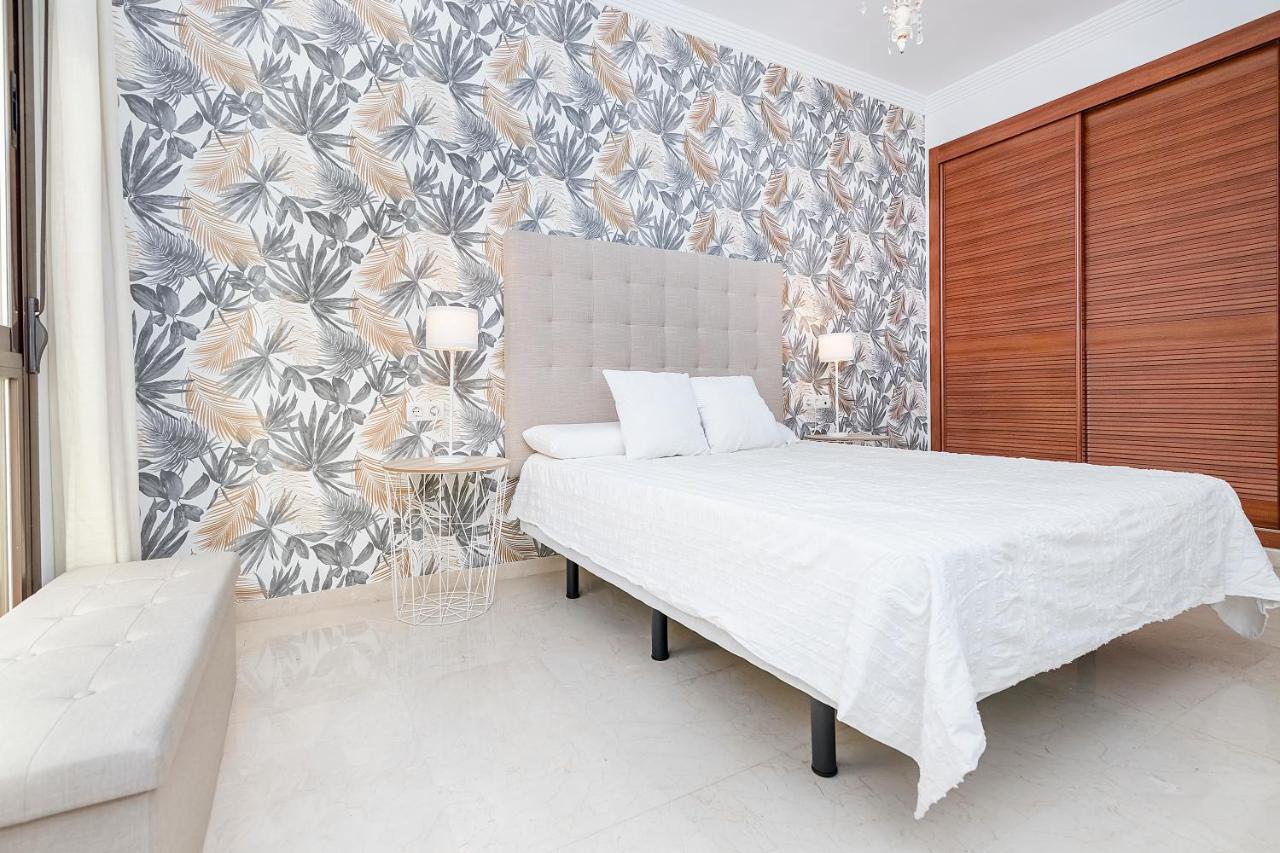 Bhost - Colon Apartment Malaga Ngoại thất bức ảnh